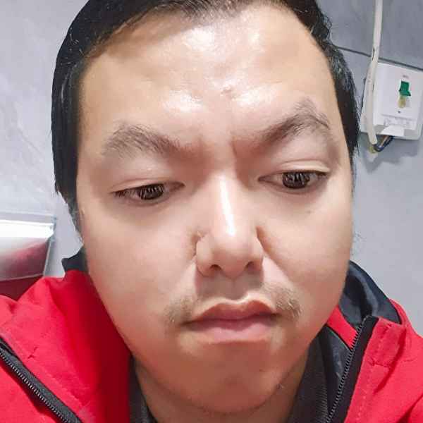 江苏36岁单身帅哥真诚找对象-甘孜相亲网