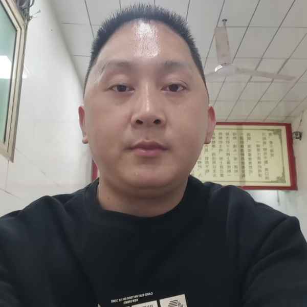 陕西35岁单身帅哥真诚找对象-甘孜相亲网