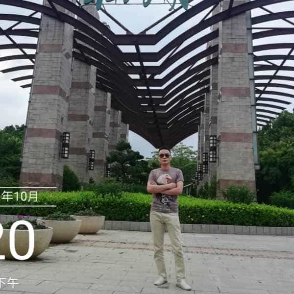 40岁岁四川单身帅哥 - 甘孜吉缘网