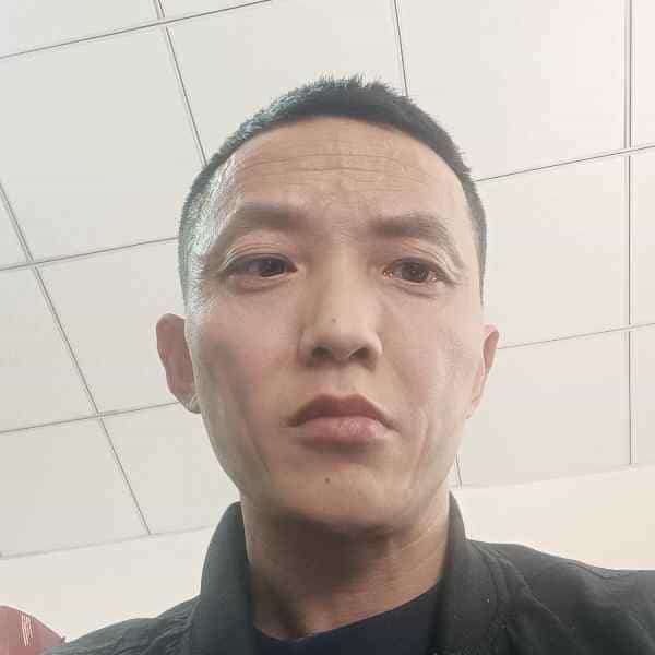 40岁岁四川单身帅哥 - 甘孜吉缘网
