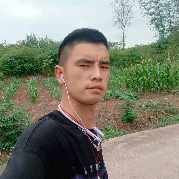35岁岁四川单身帅哥 - 甘孜吉缘网