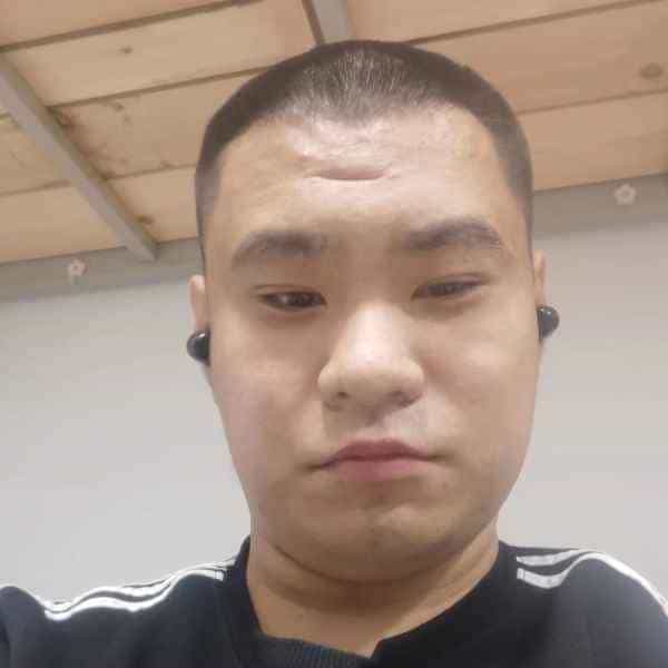 25岁岁山东单身帅哥 - 甘孜吉缘网