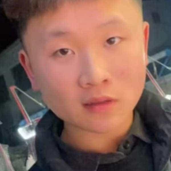 22岁岁河南单身帅哥 - 甘孜吉缘网
