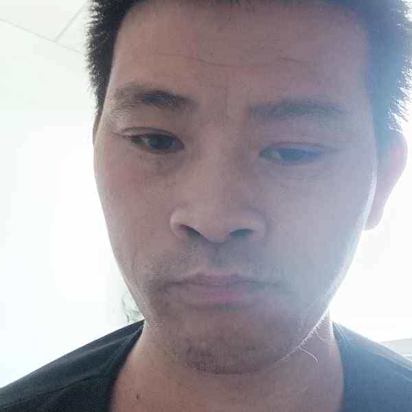 42岁岁重庆单身帅哥 - 甘孜吉缘网
