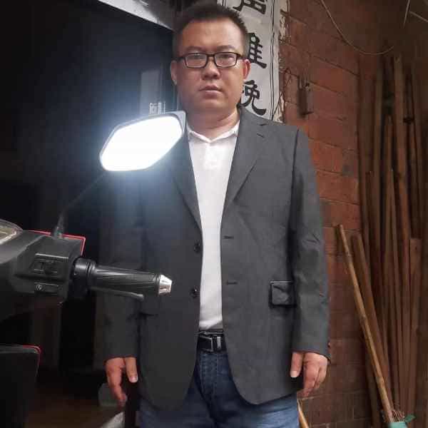 40岁岁江西单身帅哥 - 甘孜吉缘网