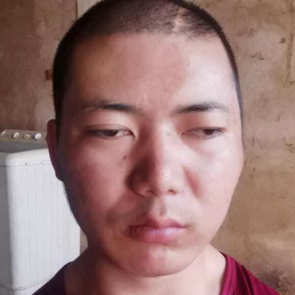 35岁岁云南单身帅哥 - 甘孜吉缘网