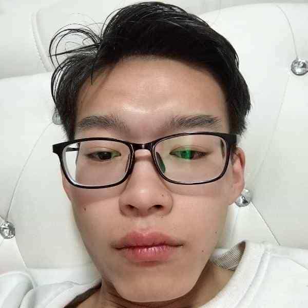 23岁岁河南单身帅哥 - 甘孜吉缘网