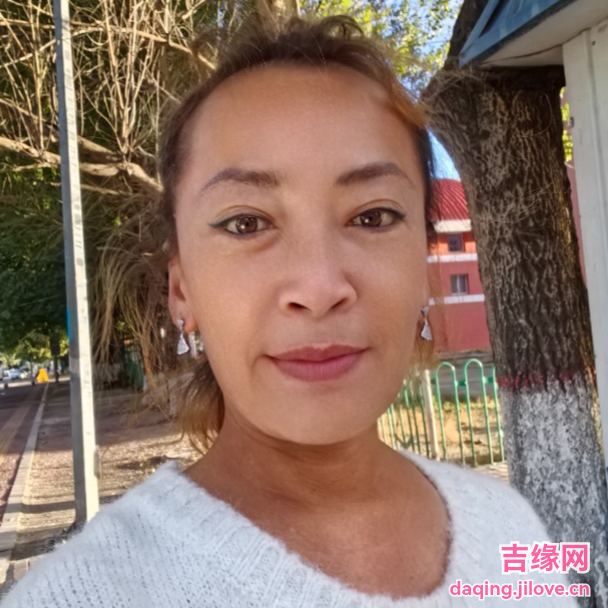 51岁岁黑龙江单身美女 - 甘孜吉缘网